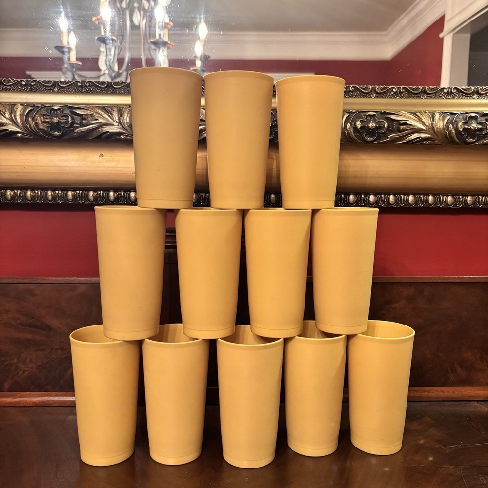 Vintage Tupperware 873-8 Harvest Gold 12 oz Tumblers Cups Set of 12‎ USA